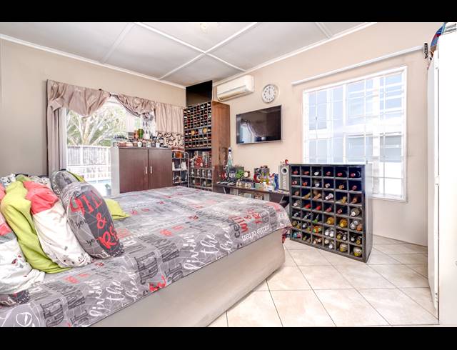 3 BEDROOM TOWNHOUSE FOR SALE IN FERNDALE